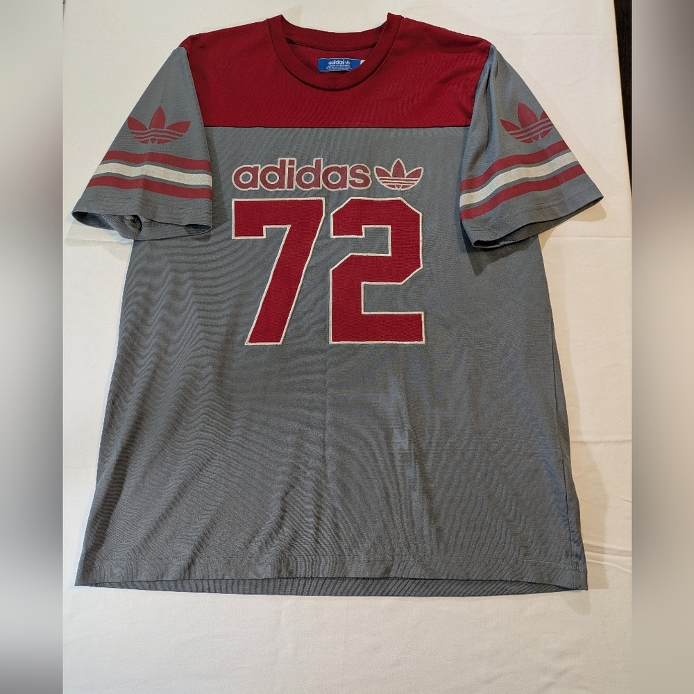 Adidas 2012 Throwback Gray and Red Short Sleeve Jersey Tee Athletic Style